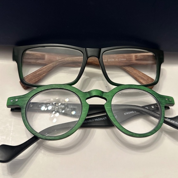 *2* Pairs of Fashion Reading Glasses +2.0 - Picture 1 of 16